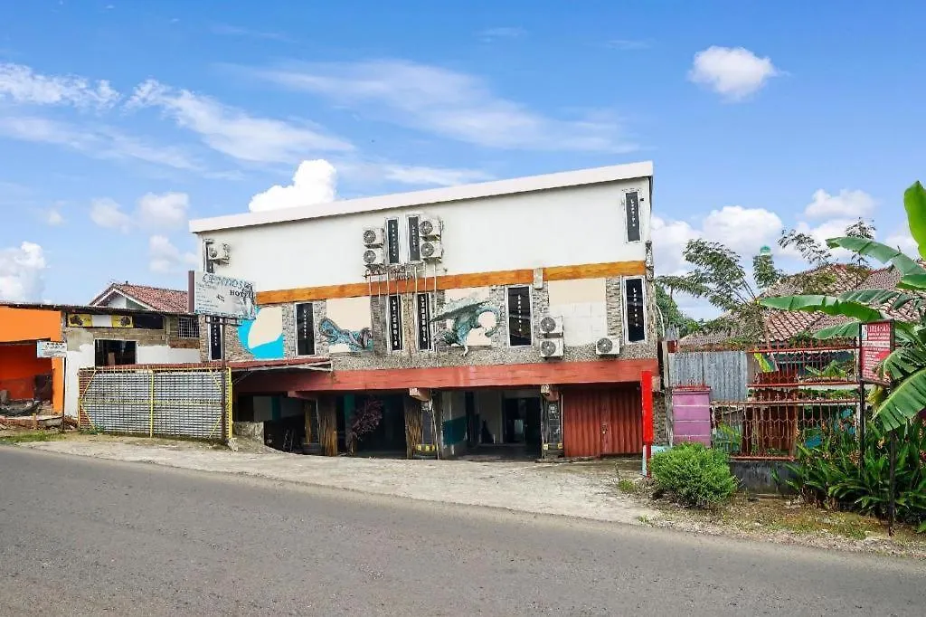 Oyo 90161 Hotel Lendosis Pipa Reja Angkatan 66-1